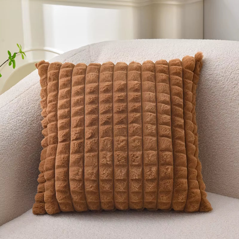 Wholesale Solid Color Cushion Cover Home Decorative Faux Rabbit Fur Cushion Cover Sofa Pillow Cover